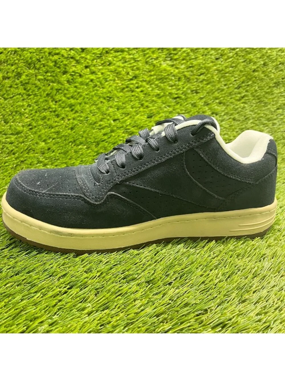 Reebok please review